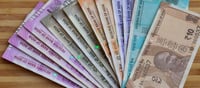 Money: మహిళలకు కేంద్రం శుభవార్త..!